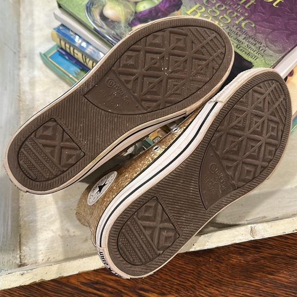 Converse Chuck Taylor All ⭐️ Star Glitter• High Top Sneakers “GOLD “. - Picture 3 of 4